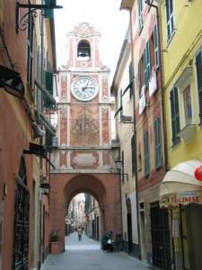 Xtrallusion offers characteristic Bed and Breakfast, B&B, Guest House, Hotel, Albergo and Country Lodge accommodation in Italy. Plus independent self-guided Walking, Adventure, Activity, Skiing and Paragliding Holiday itineraries on the Italian Rivieras, in the Italian Lakes, in the Italian Alps and in some of the most beautiful corners of Italy.